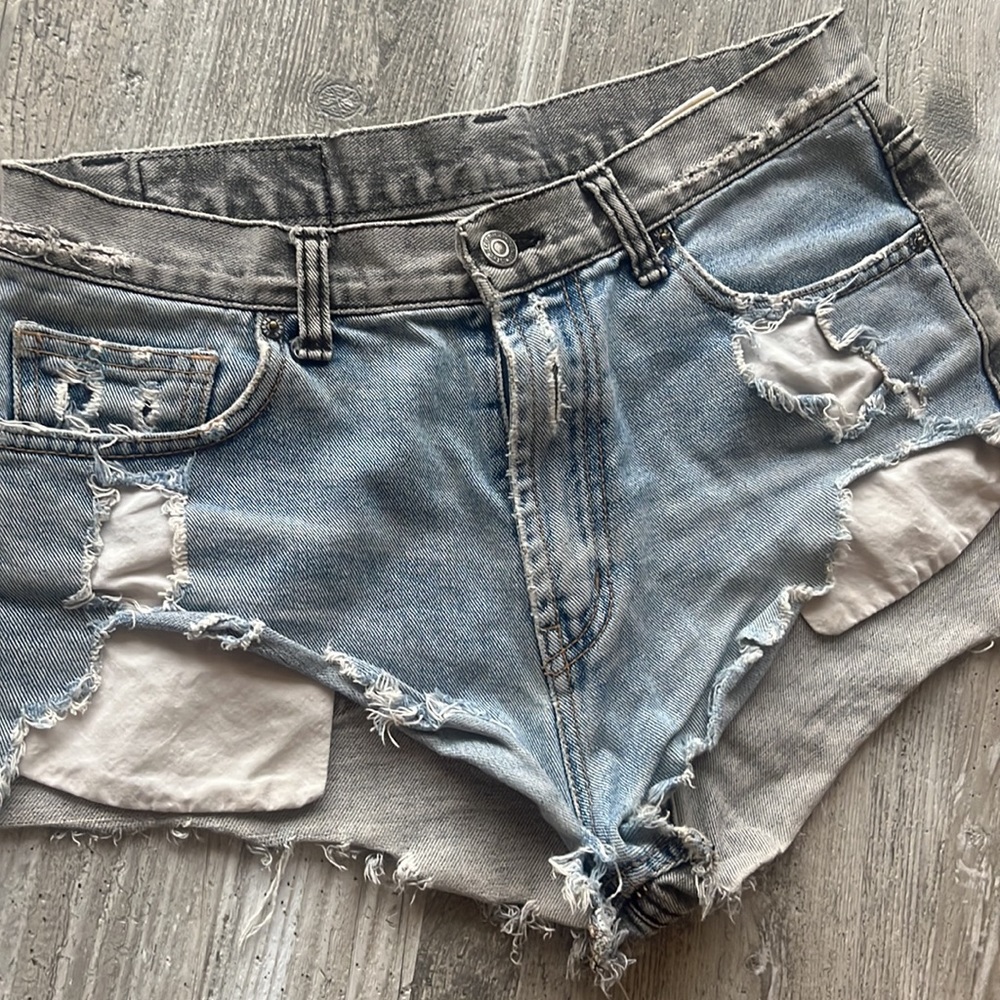 Vintage Levi’s + The Limited denim gray/ black distressed shorts